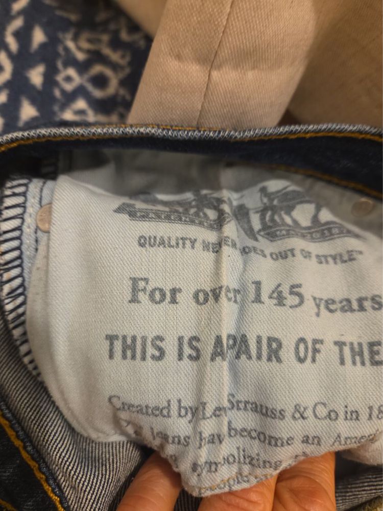 Krótkie spodenki szorty levis 511 granatowe 44 XXL na lato