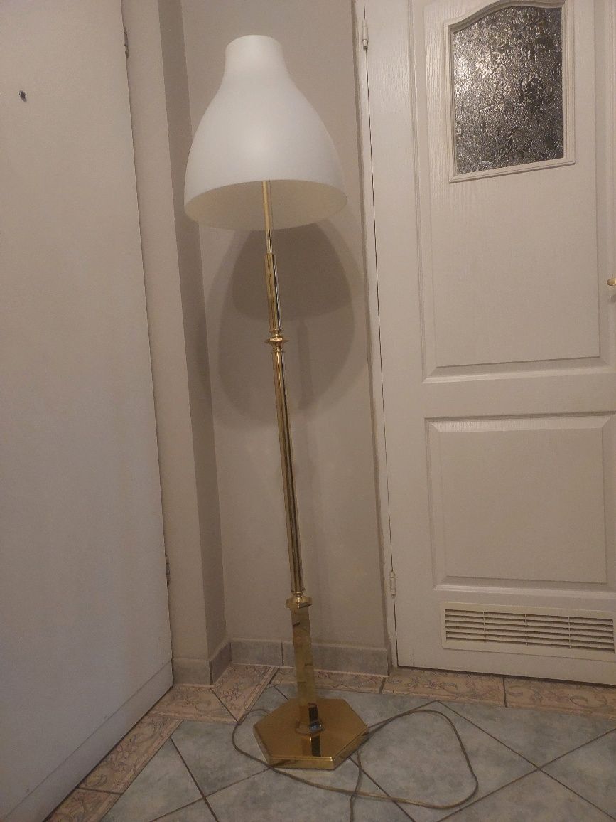 Lampa stojąca podłogowa z mosiądzu