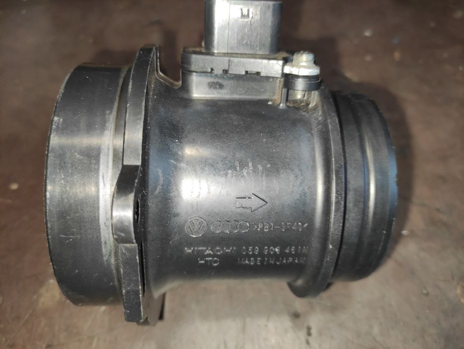 Volkswagen Touareg Audi Q7 витратомір кисню расходомер воздуха