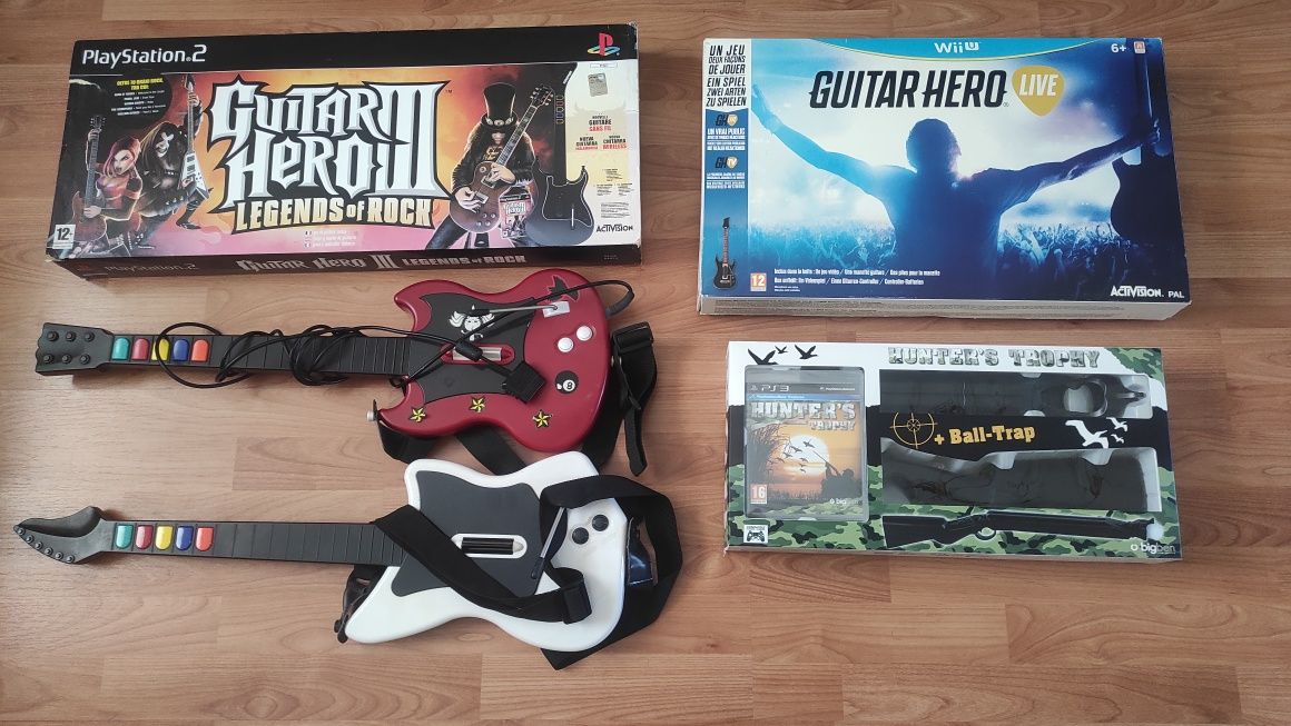 Guitar Hero ps2 e Wii-u e Hunters trophy ps3