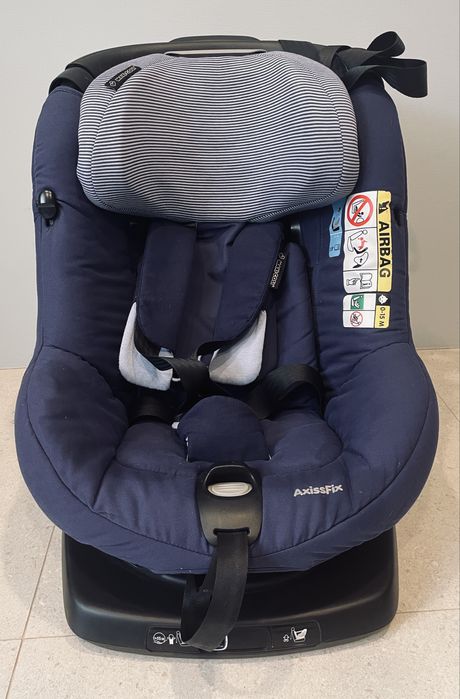 Автокрісло Maxi-cosi AxissFix с поворотним механізмом