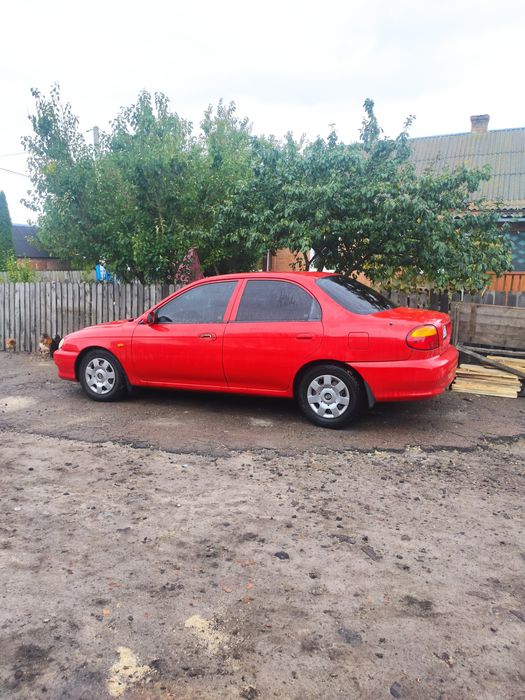 Продам  КИА Шума