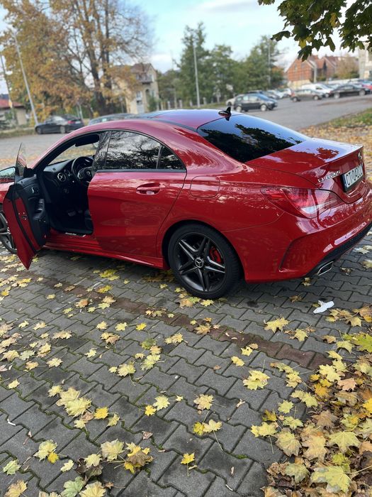 Mercedes CLA 200