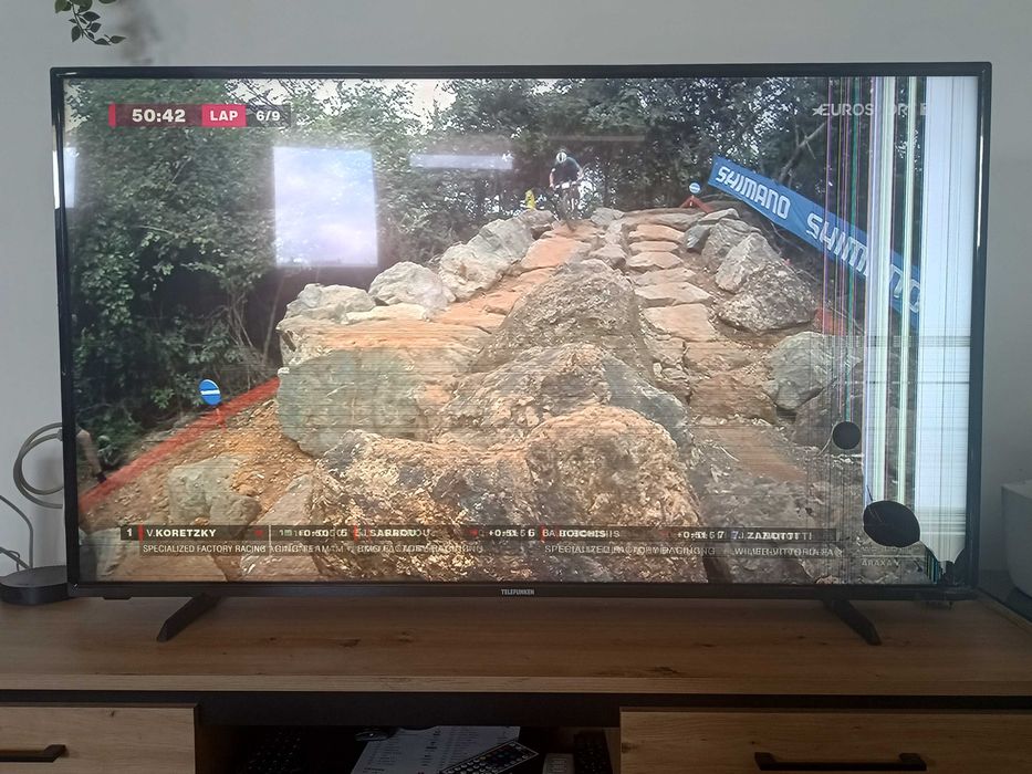 TV Telefunken 55cali uszkodzona matryca