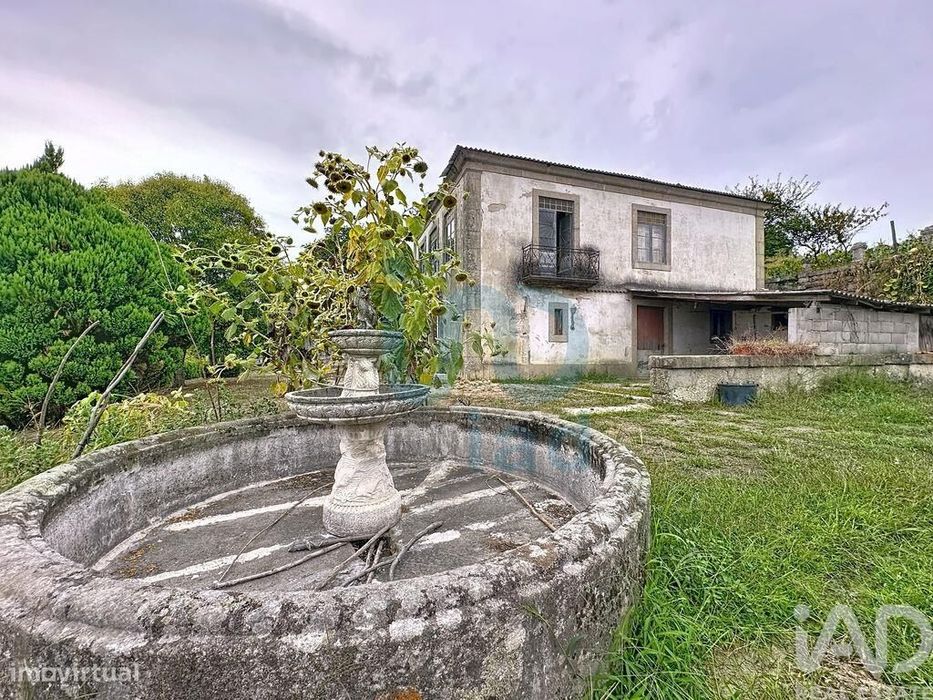 Quinta T5 em Rio de Moinhos de 17000,00 m2