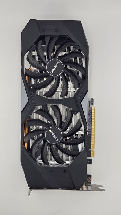 GIGABYTE RTX 2060 super 8gb