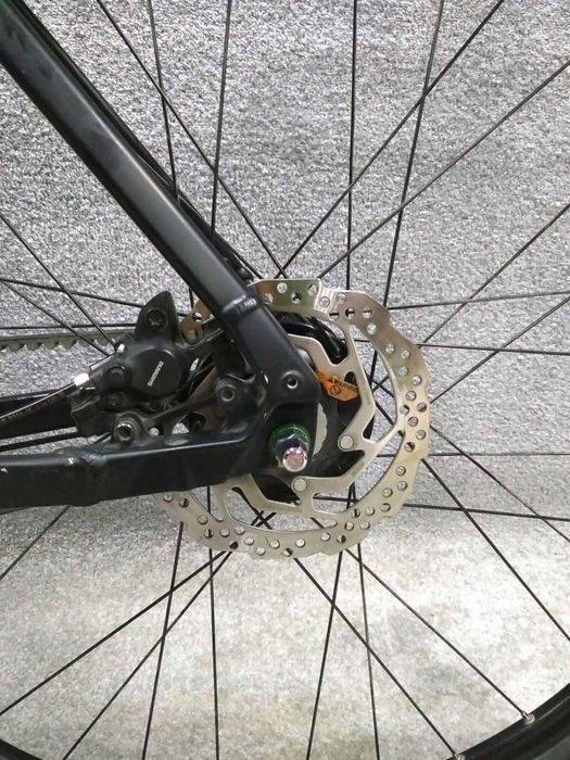 Дешева ціна Велосипед на планетарці cube huge pro на ремні широкі шини