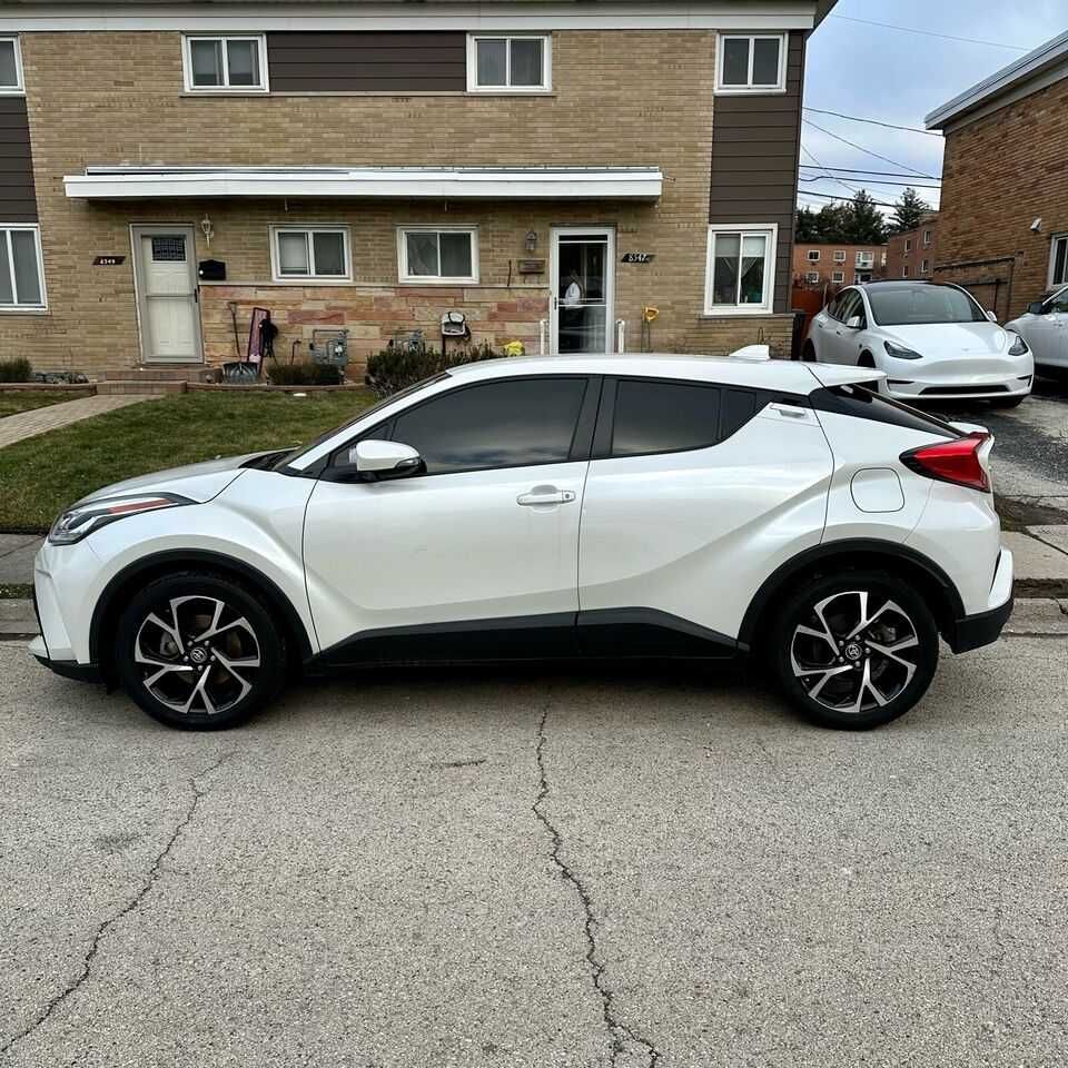 2021 Toyota C-HR XLE