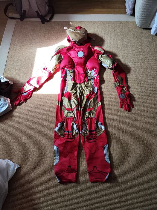 Fato Disney ironman 7/8. Muito bom estado