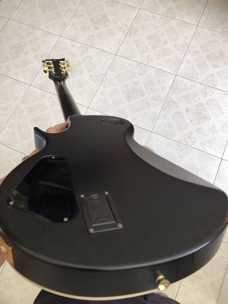 Guitarra elétrica