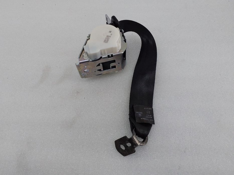 Cinto trás esquerdo FORD Focus III