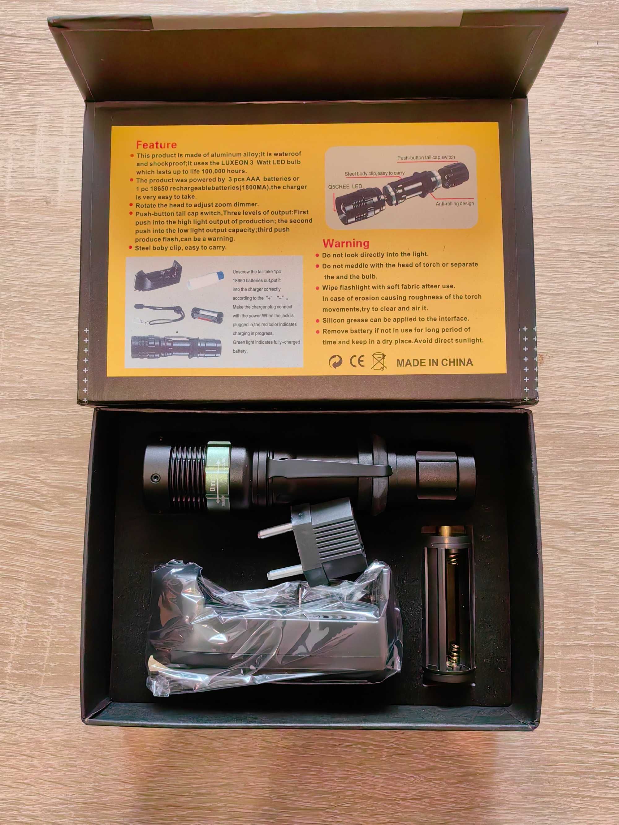 Latarka POLICE 80W ZOOM 2 akumulatory