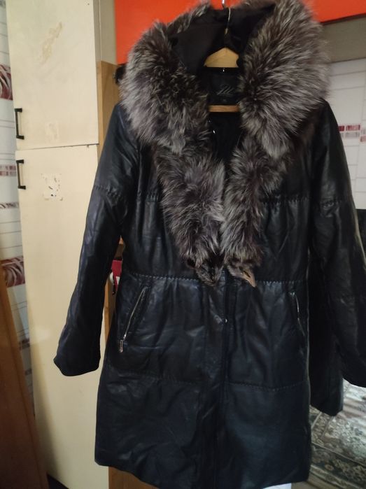 Продам курточки , женское и мужские