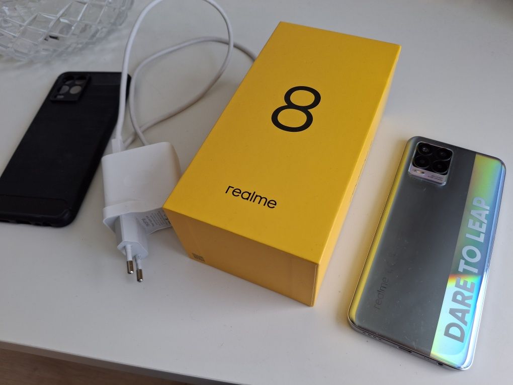 Realme 8 8GB/128GB RMX3085 srebrny