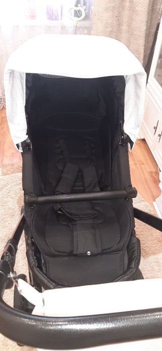 Коляска дитяча (Riko basic Qubus)