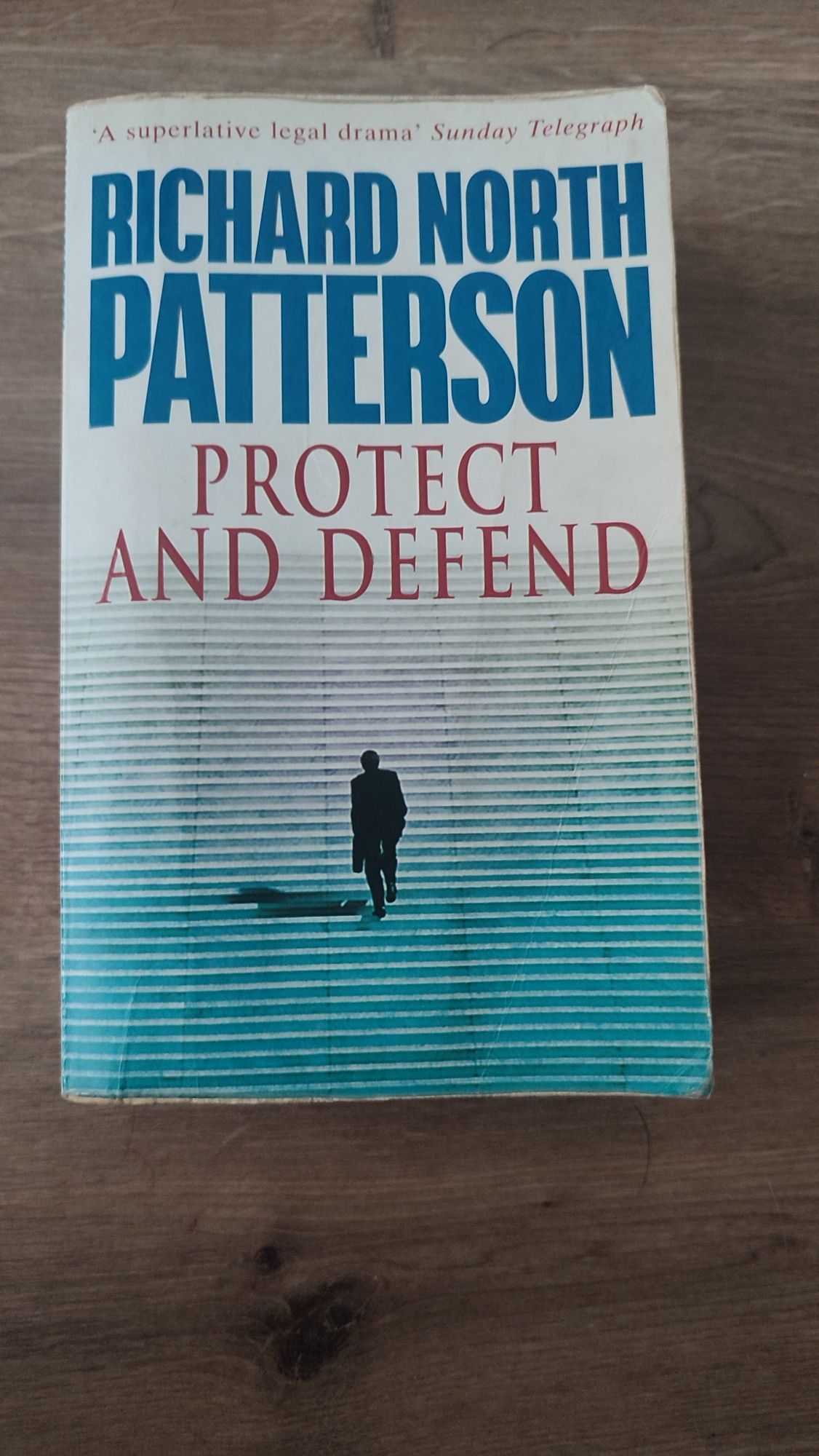 Livro Protect and Defend