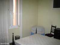 444507 - Quarto com cama de casal em apartamento com 5 quartos