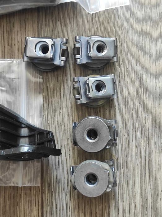 BMW f20/30/31/32/33/36 Кріплення фари 51647285597 51647285598крепление