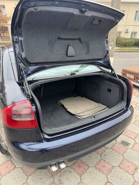 Audi A6C5 2.5D автомат!