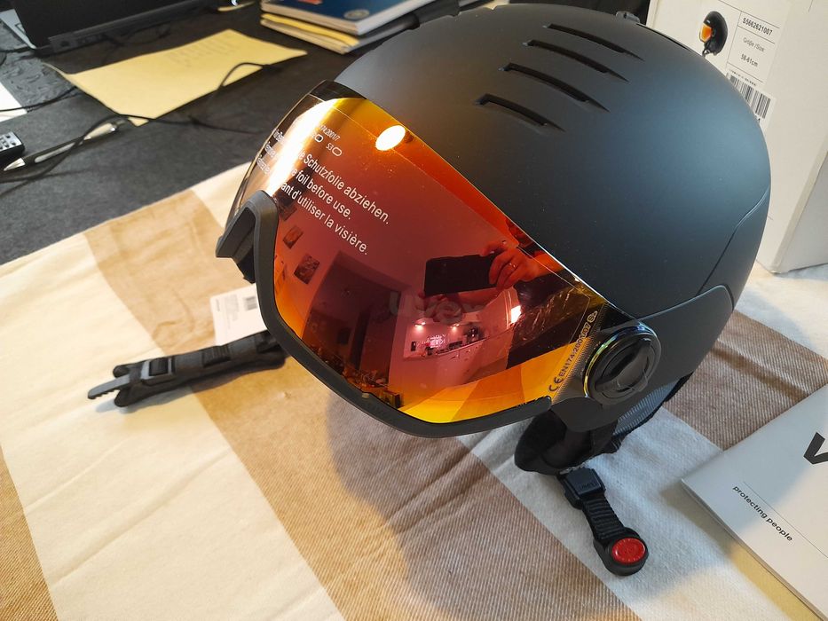 Kask narciarski UVEX Wanted Visor black 58-61cm