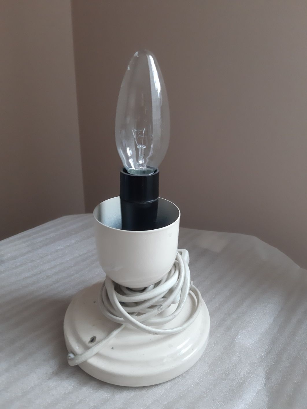 Lampka lampa prl oprawka kolekcja vintage biurko lampeczka boho