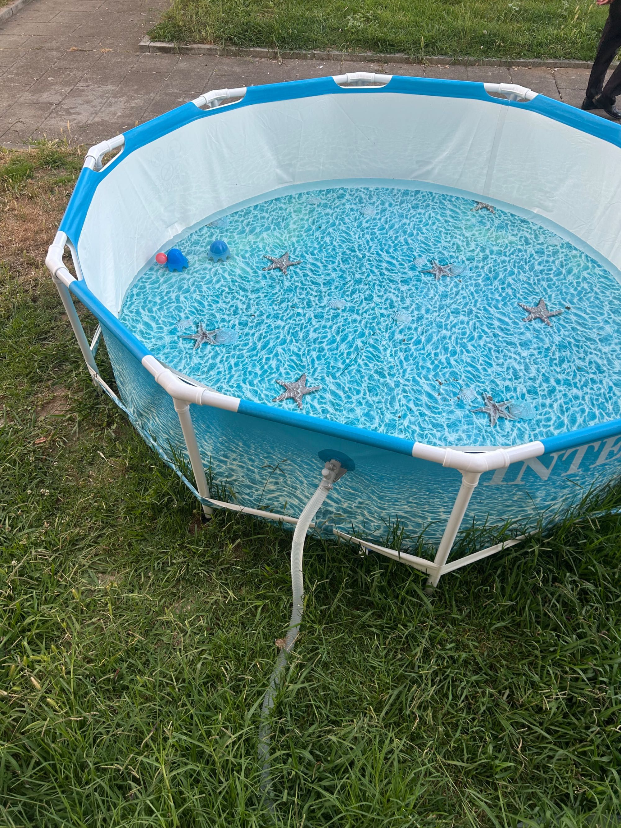 Piscina como nova
