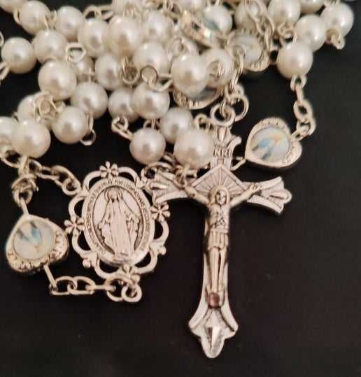 Rosário Jacinta - Terço / Colar Religioso c/ perolas brancas