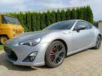 Toyota GT86 Toyota GT 86 2,0 200 PS Europa Manual tylko 85 tyś km !