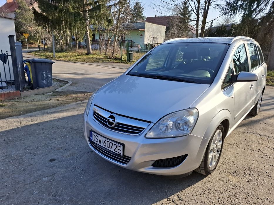 Sprzedam LUB ZAMIANA Opla Zafirę B w doskonałym stanie