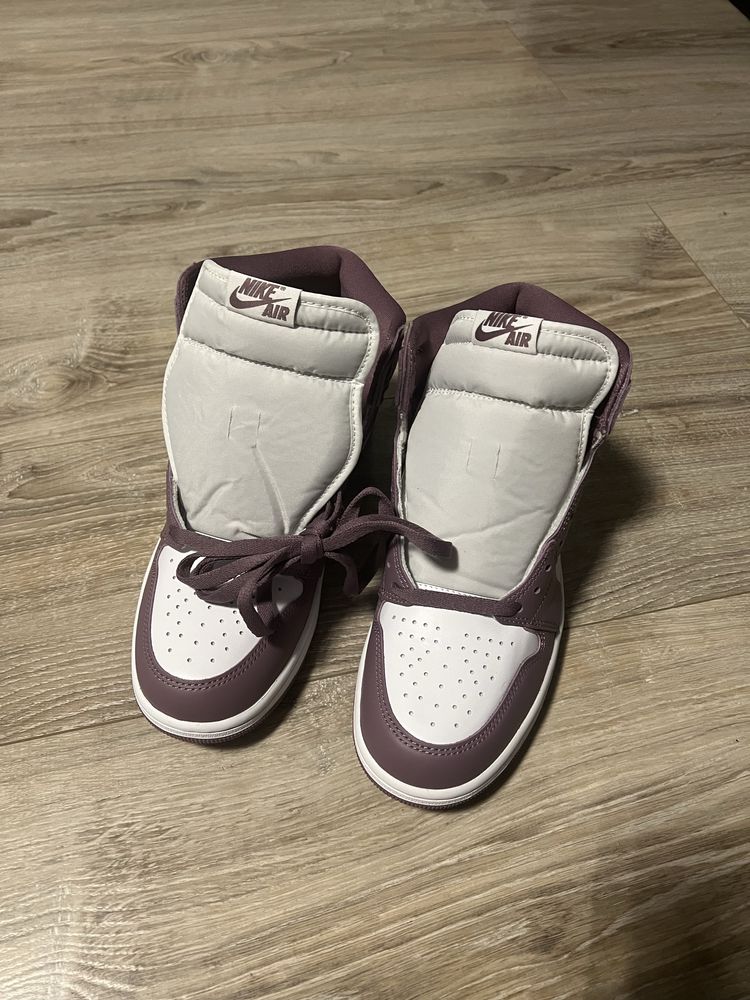 Nike Jordan 1 Retro High OG Mauve 43