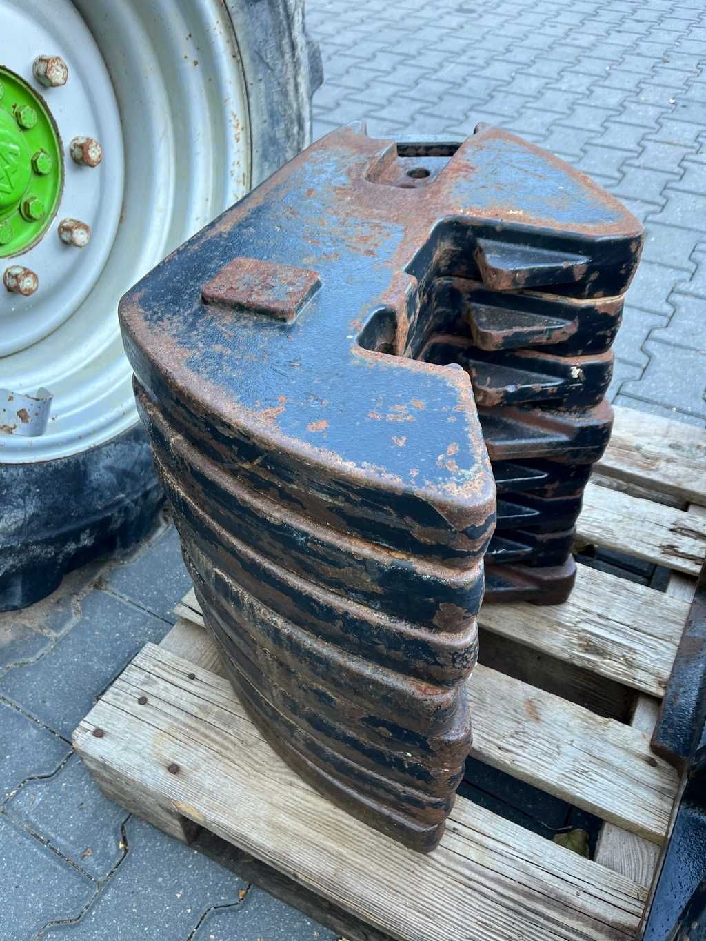 Balast Obciążniki Ciężarki przednie ciągnik CASE CNH NEW HOLLAND