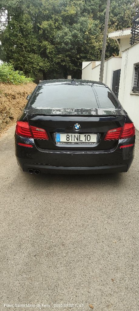 Carro BMW serie 5 pack M