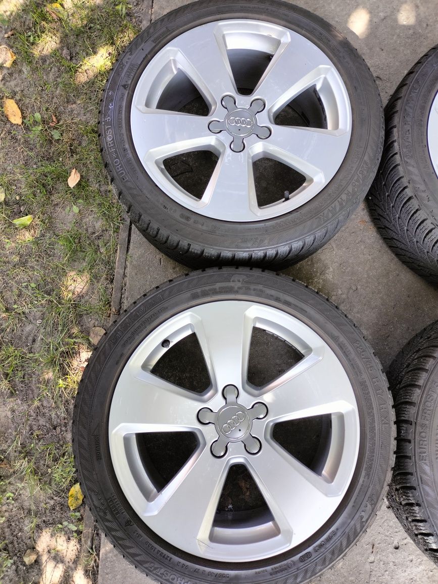комплект 225/45/R 17 AUDI,