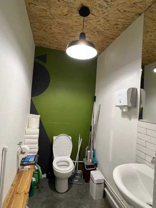 Здам офіс в ТРЦ, площа 240 м2, в стилі Лофт, метро Шулявська