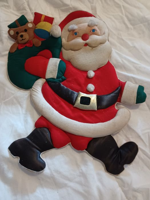 Pai natal decorativo em tecido em alto relevo