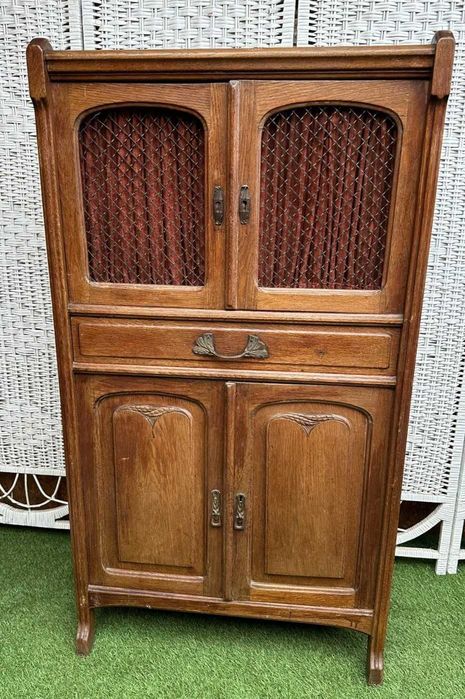 Movel antigo, Arte nova em carvalho