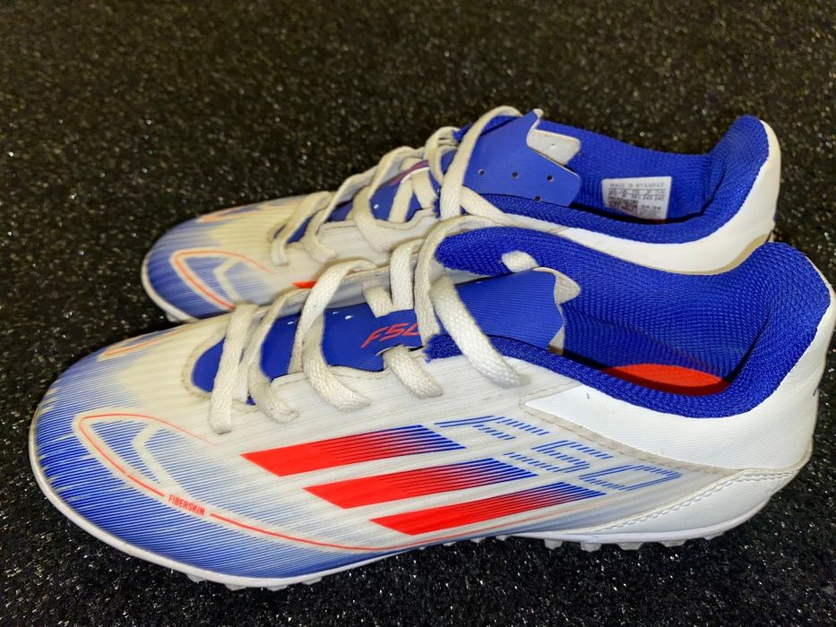 Turfy Adidas F50