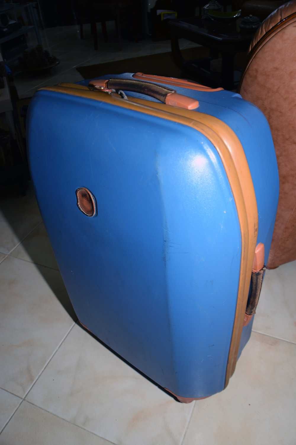 Trolley Grande 80 Rígido Azul e Couro
