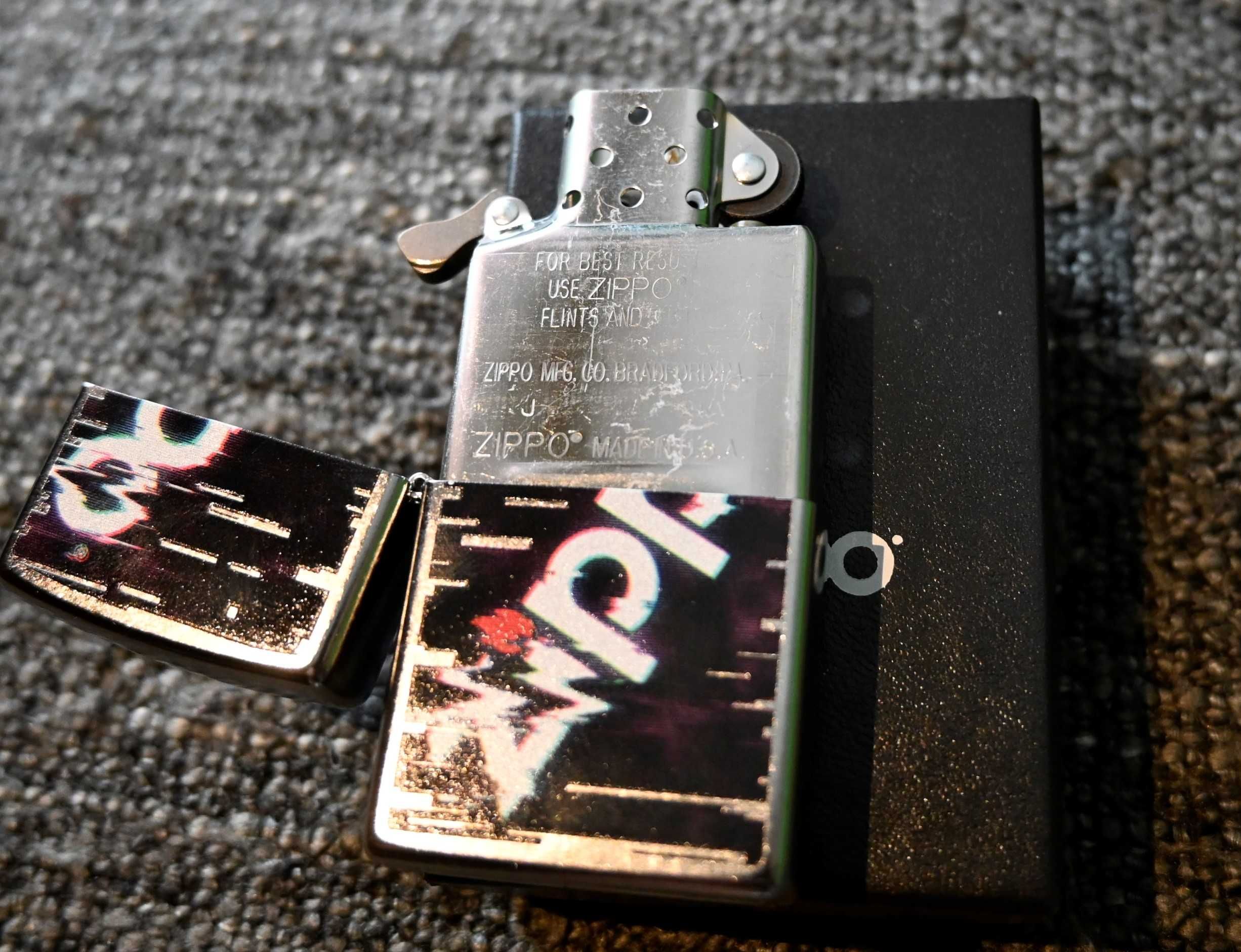 Zapalniczka Zippo Logo