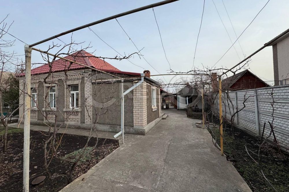 Продаж будинку, р-н "Ласточка"