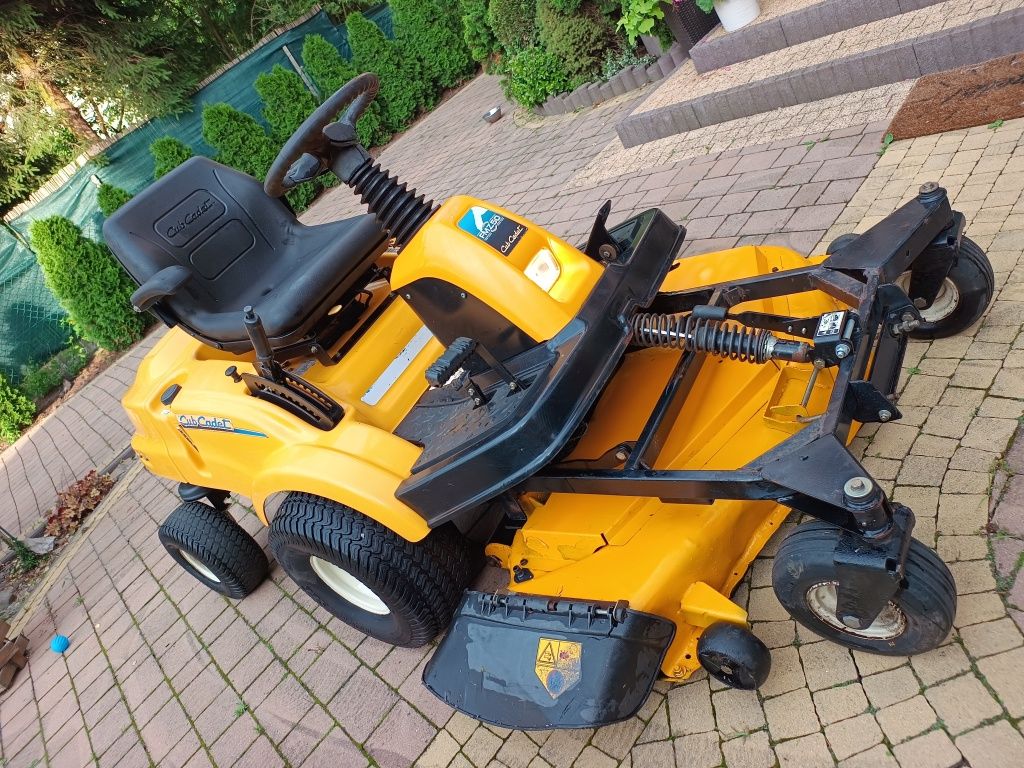 Kosiarka Traktorek Cub Caded Zero Turn 22kM Kawasaki Pompa oleju 135cm