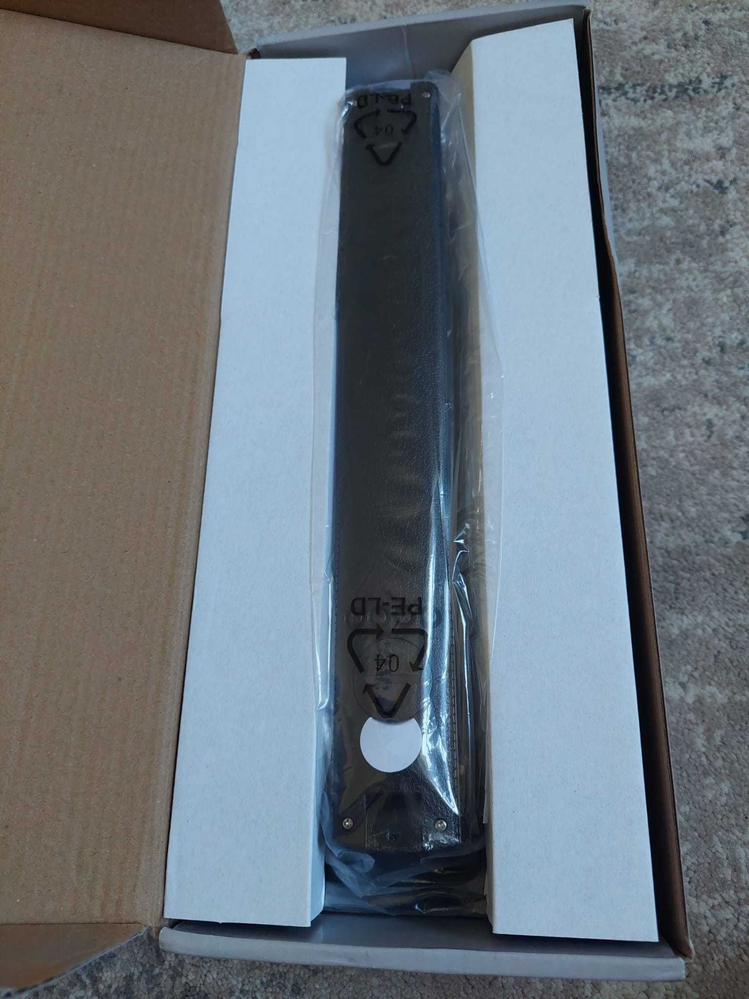 Led lampa TX26C czarna