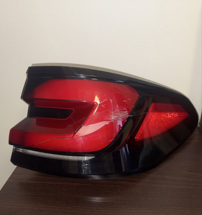 Продається оригінальний задній правий фонарь BMW G31 LCI (T1 Re).
