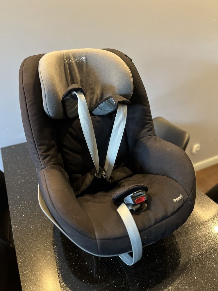 Fotelik z bazą isofix Maxi Cosi Pearl