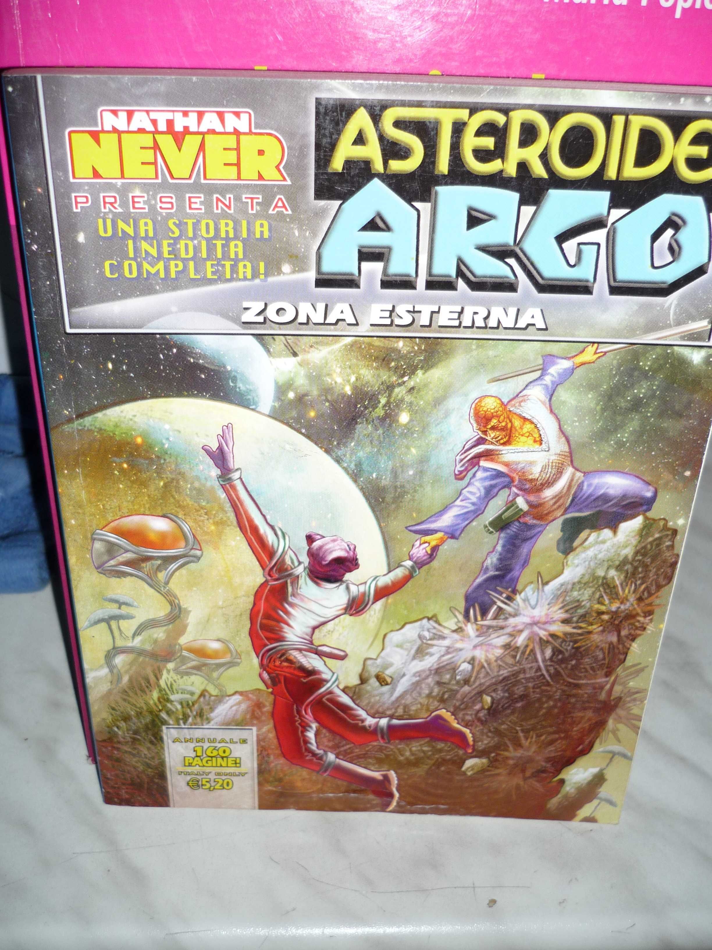 Asteroide Argo , Zona Esterna , komiks.