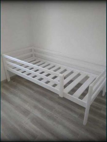 Для дітей ліжко з масиву дерева 160 х 80 cм .Кровать детская Для детей