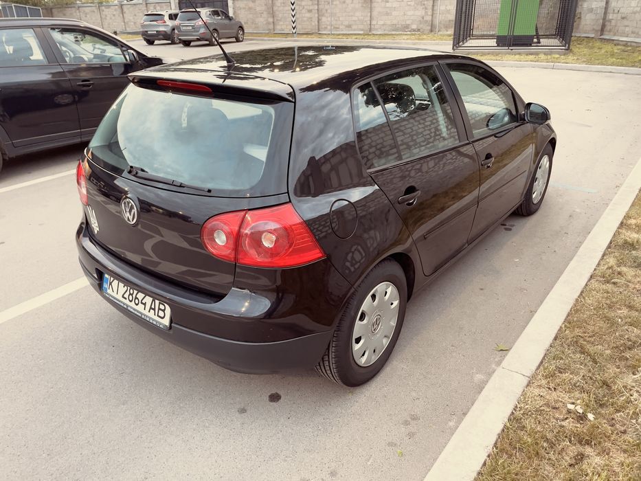 Golf 5. 1.6 MPI. 2006