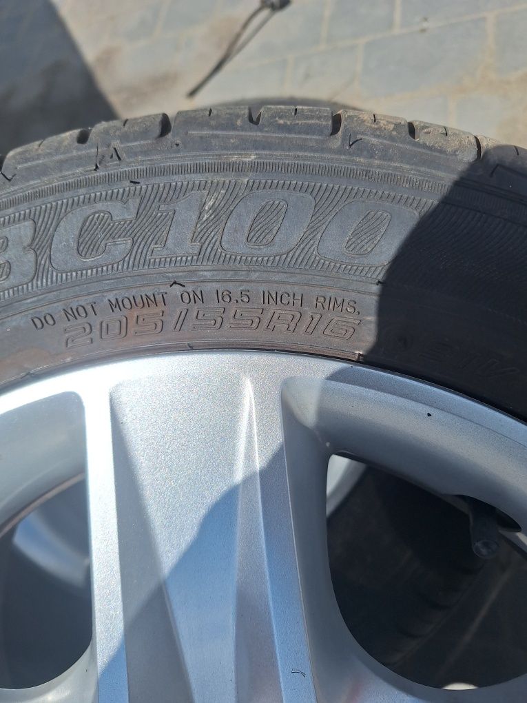 Felgi stalowe kołpaki koła 16" cali 205/55 4x100 Sandero Stepway II