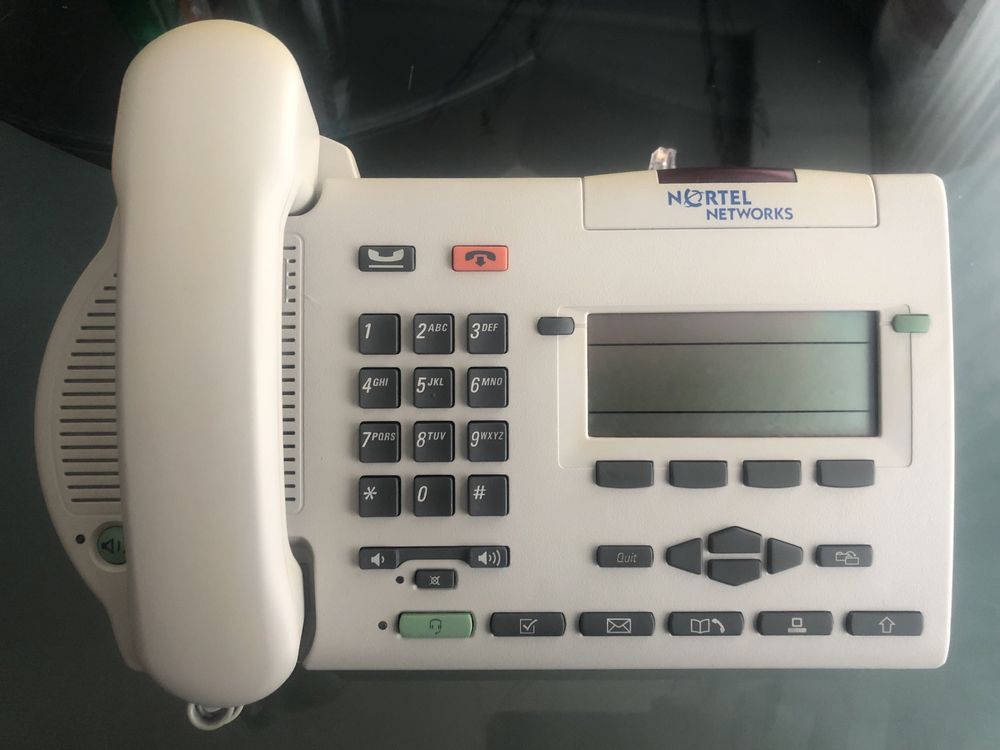 Nortel Meridian M3903, M3904