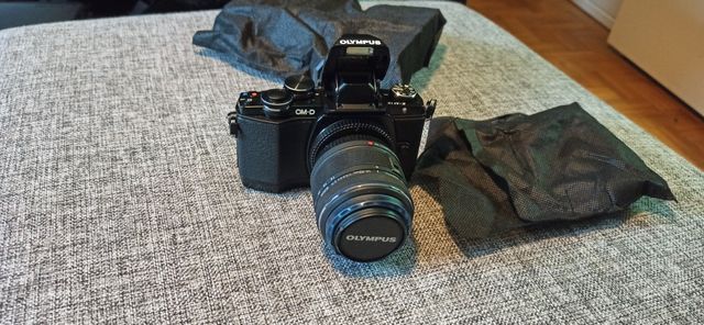 Olympus OM-D E-M10  jak Nowy